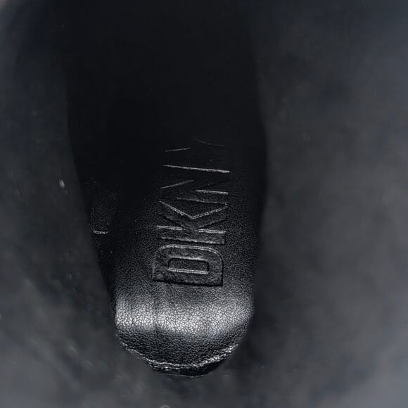 DKNY Padded Cerise Pointed Toe Block Heel Booties Women's Size US6M EU36B - Picture 10 of 10